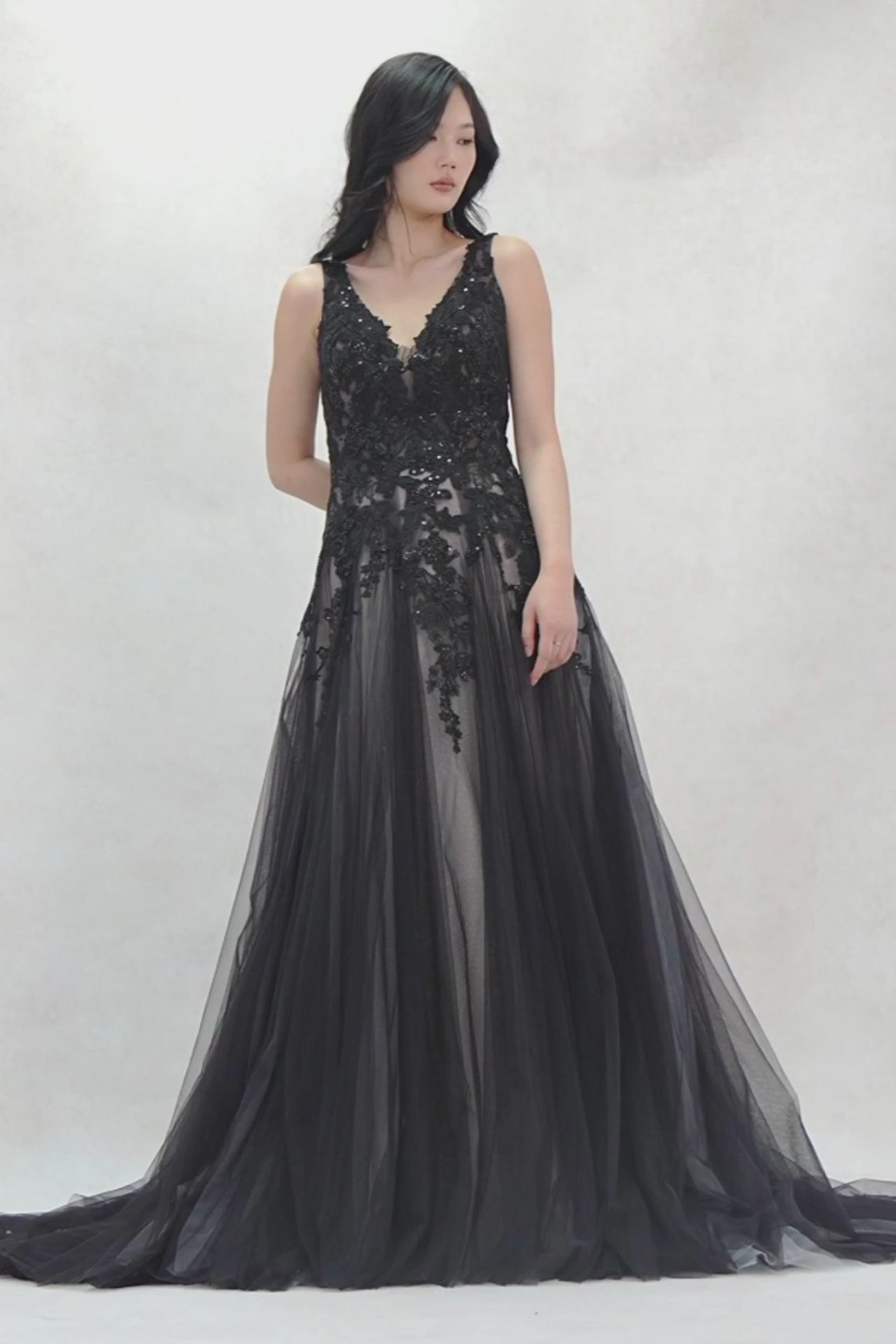 A-Line Sweep-Brush Train Tulle Wedding Dress CW3608 - COCOMELODY