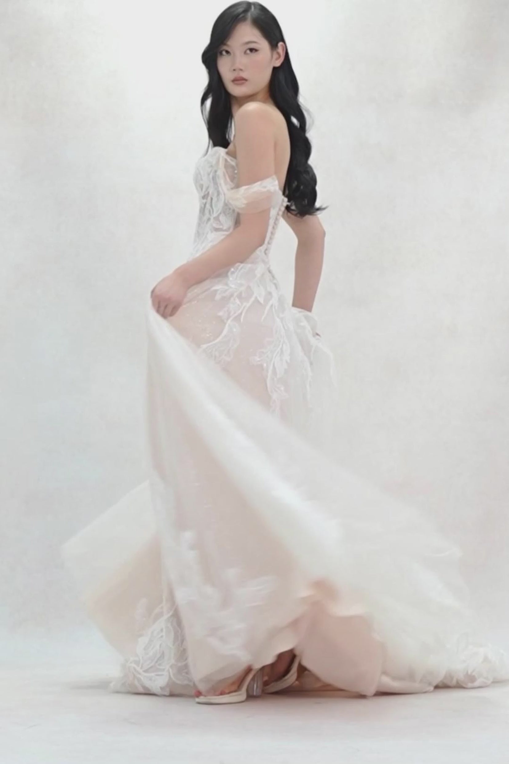 A-Line Court Train Tulle Wedding Dress CW3633 - COCOMELODY