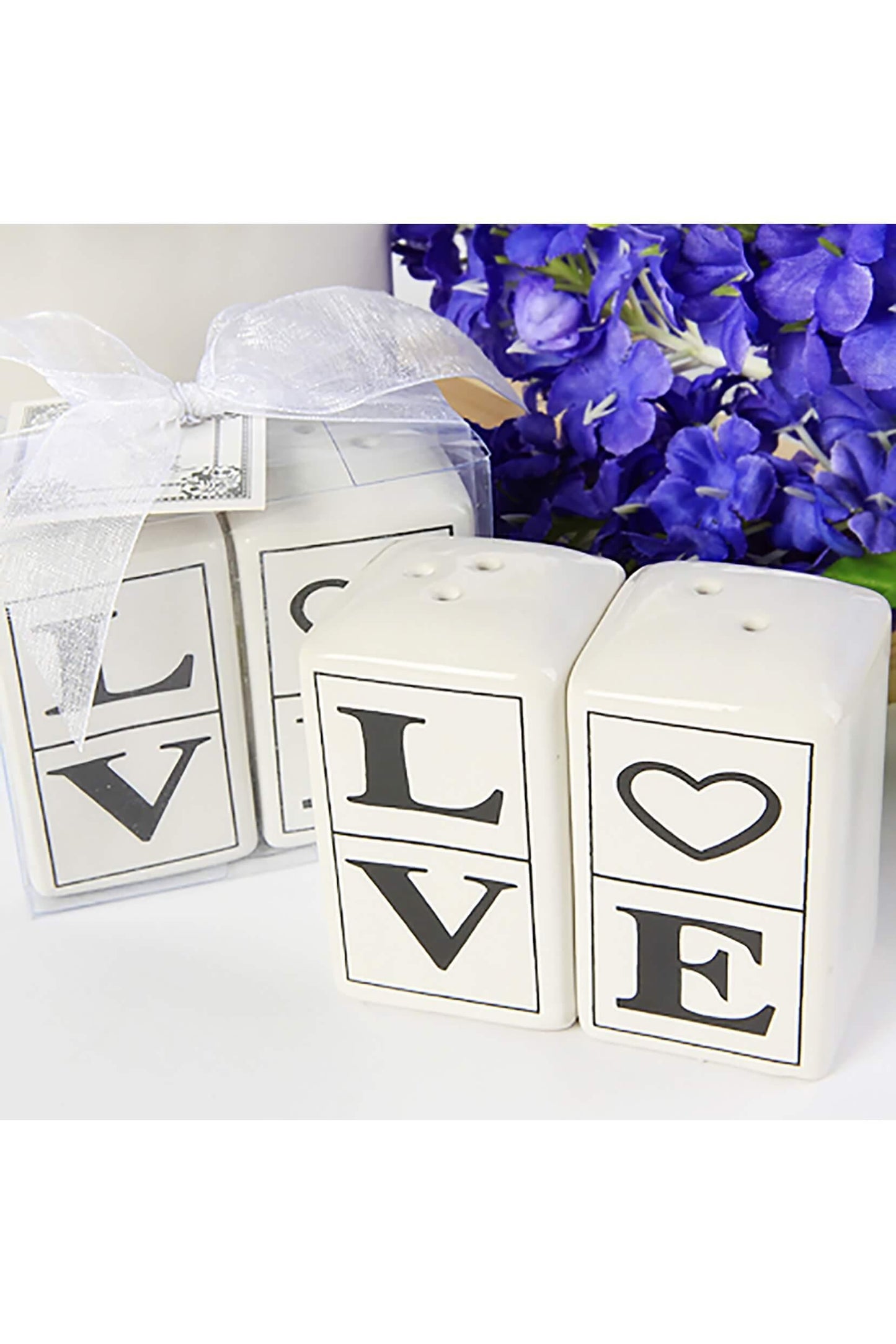 Love Ceramic Salt and Pepper Shakers Set Favors CGF0015 (Set of 6 pcs)